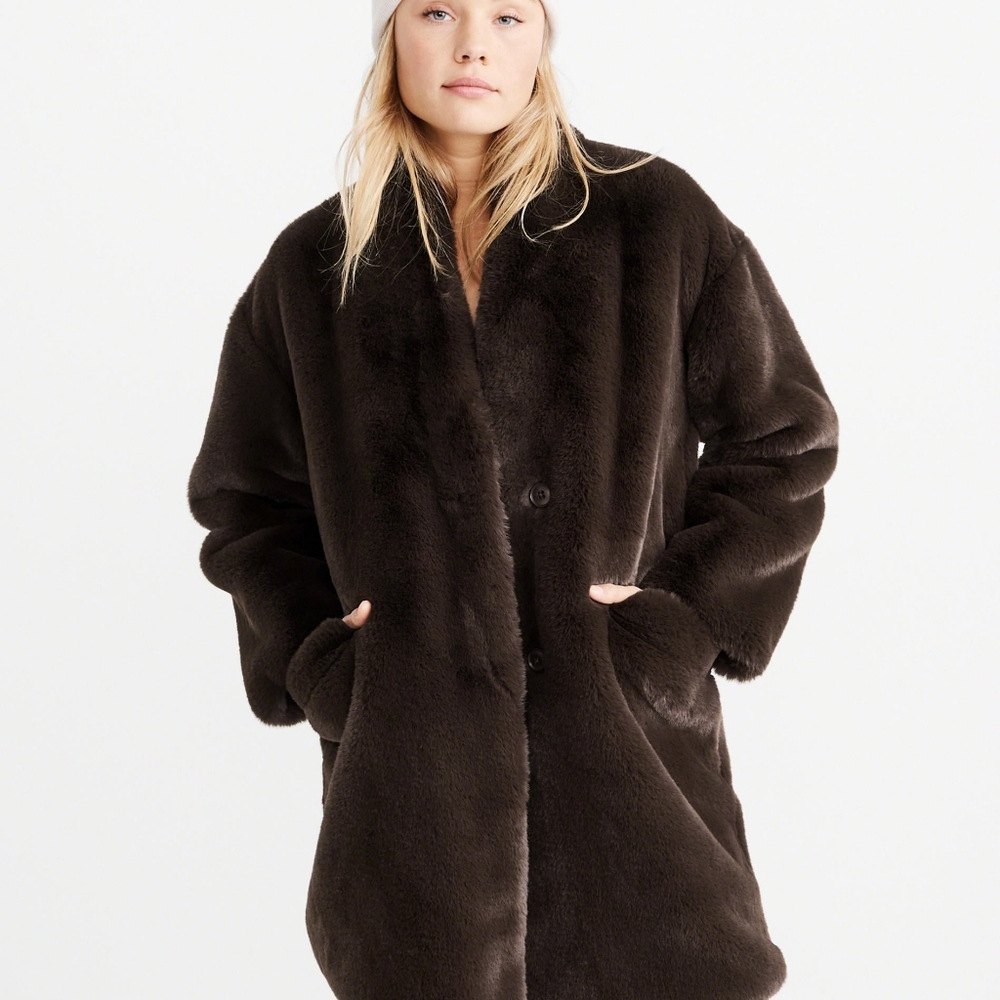 Abercrombie & fitch Faux fur jacket